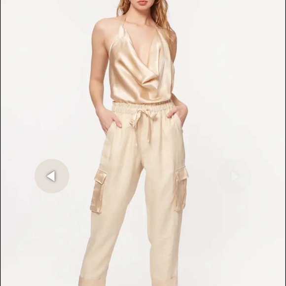 Cami NYC Jackie Top in MAUVE - Picture 4 of 5